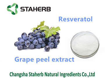 Chine Resveratrol cosmétique naturel 5% Cas No.501-36-0 d'ingrédients d'extrait de peau de raisin fournisseur